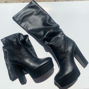 Jennifer Lopez 6 inch Heel Boots